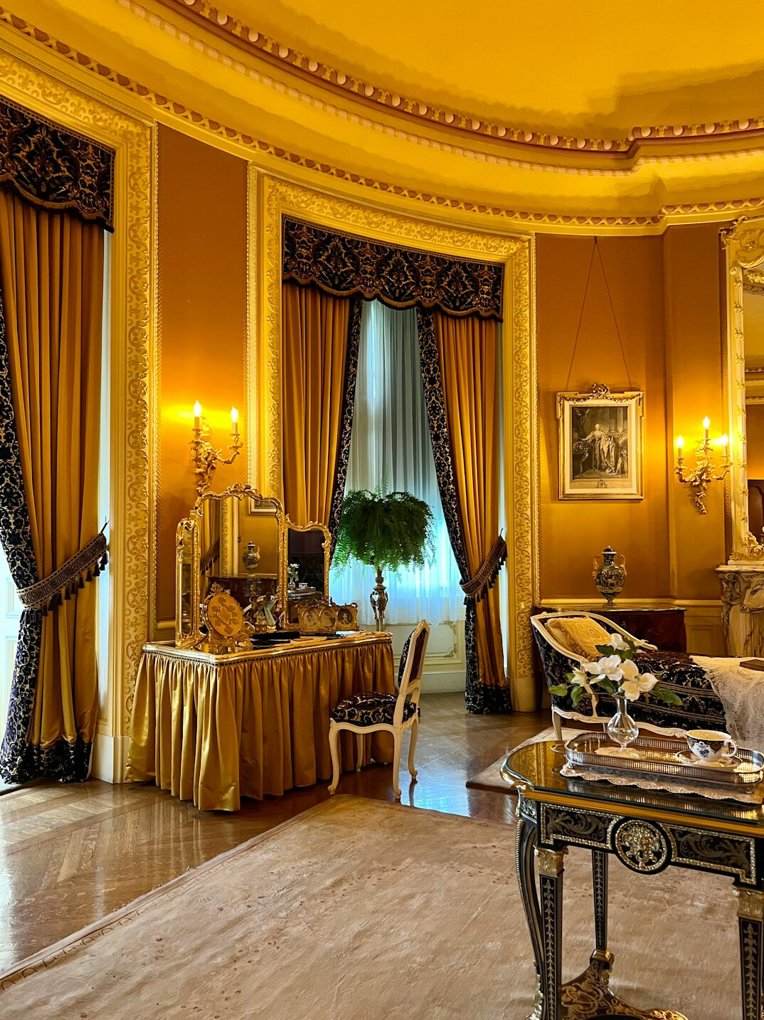 celebrity home interior